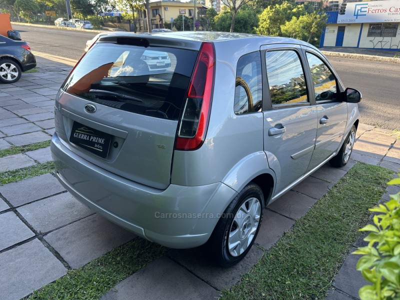 FIESTA 1.6 SE HATCH 16V FLEX 4P MANUAL - 2014 - CAXIAS DO SUL