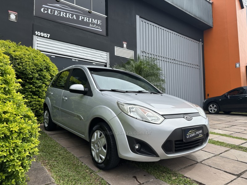 FIESTA 1.6 SE HATCH 16V FLEX 4P MANUAL - 2014 - CAXIAS DO SUL