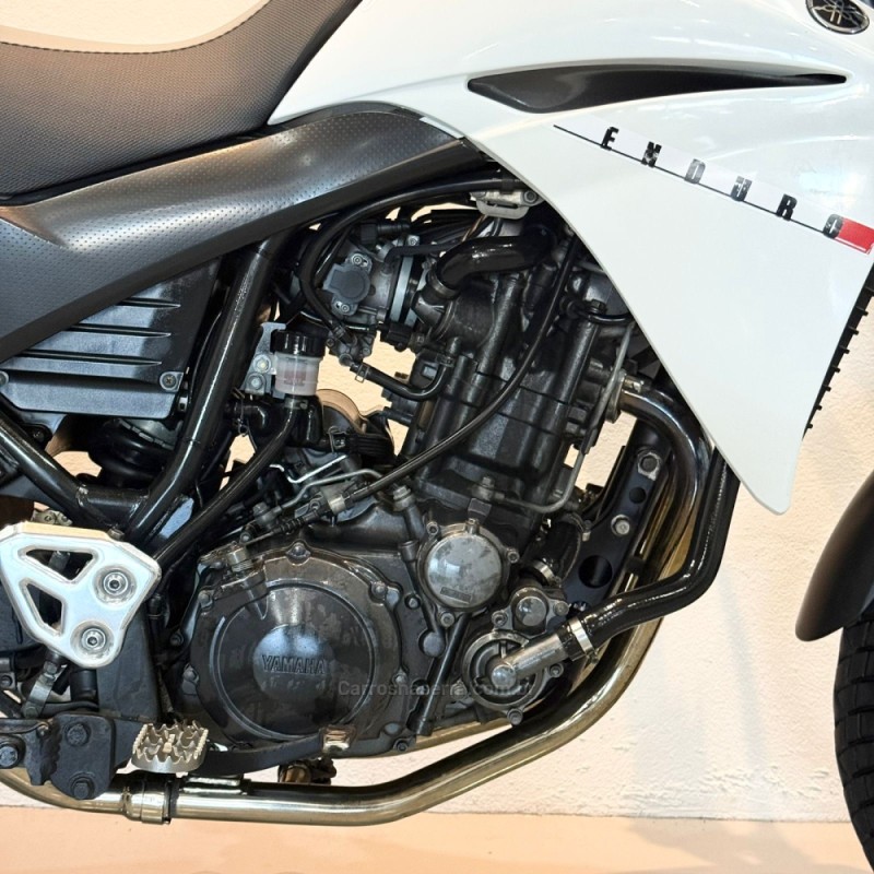 XT 660 R - 2012 - NOVO HAMBURGO