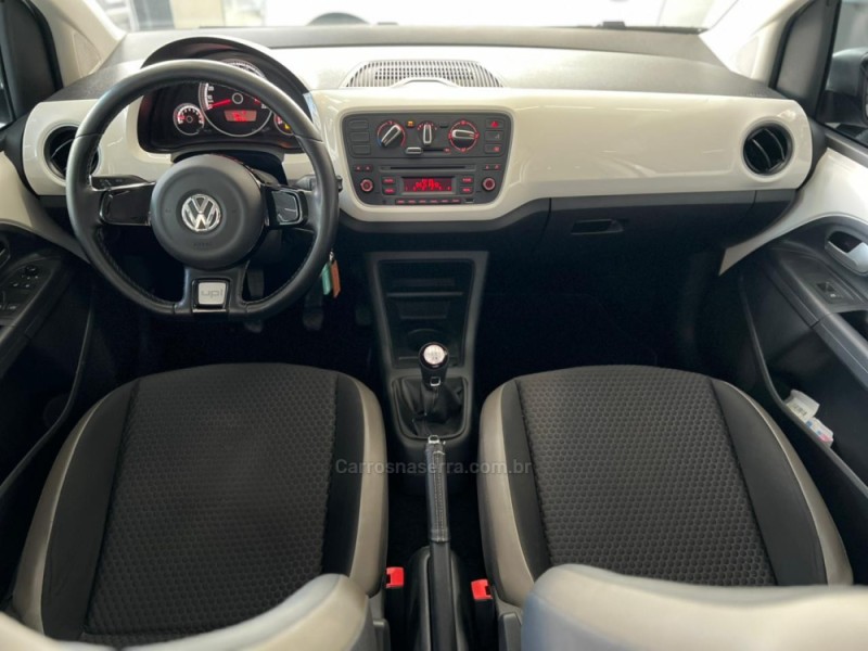 UP 1.0 TSI CROSS 12V FLEX 4P MANUAL - 2017 - CAXIAS DO SUL