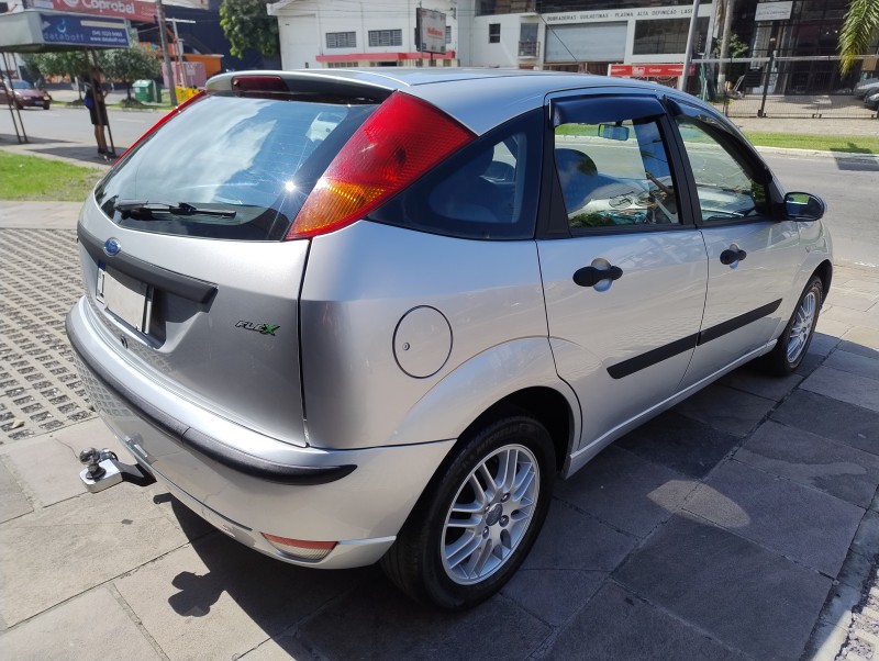 FOCUS 1.6 GL 8V FLEX 4P MANUAL - 2009 - CAXIAS DO SUL