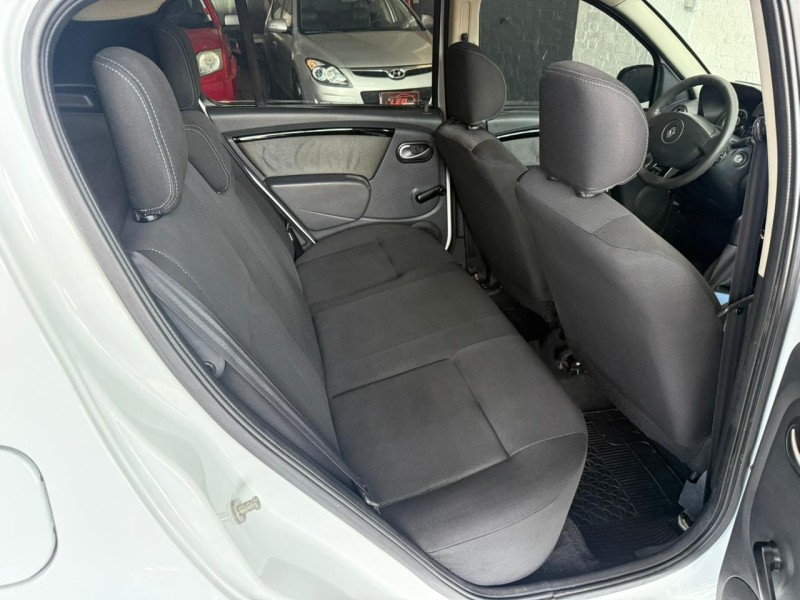 SANDERO 1.0 EXPRESSION 16V FLEX 4P MANUAL - 2014 - CAXIAS DO SUL