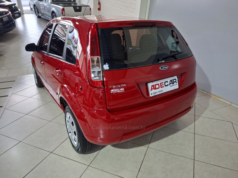 FIESTA 1.0 MPI CLASS HATCH 8V FLEX 4P MANUAL - 2009 - FARROUPILHA