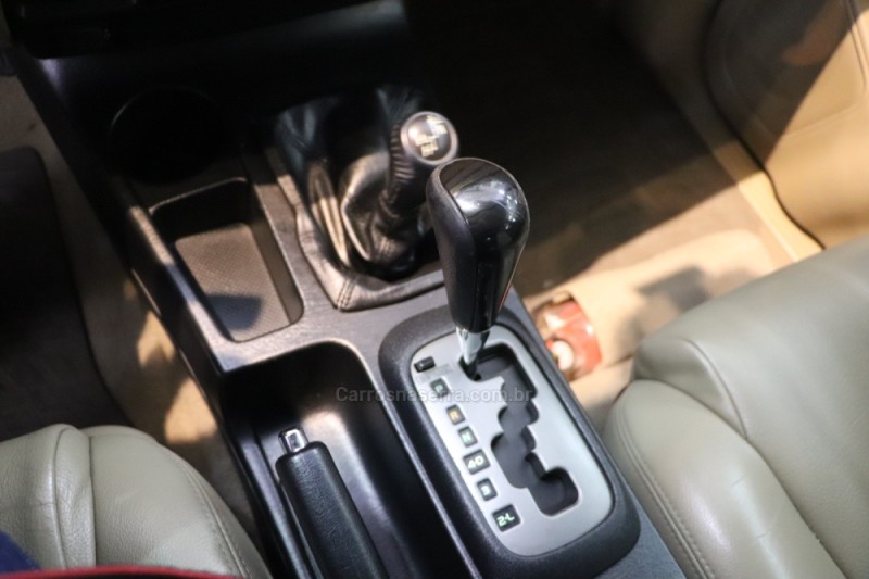 HILUX SW4 3.0 SRV 4X4 7 LUGARES 16V TURBO INTERCOOLER DIESEL 4P AUTOMÁTICO - 2014 - CAXIAS DO SUL