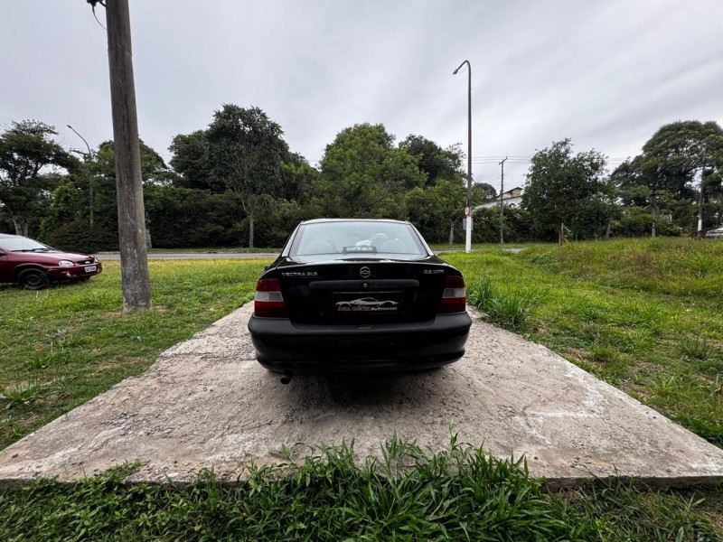 VECTRA 2.2 MPFI EXPRESSION 8V GASOLINA 4P MANUAL - 1998 - CAXIAS DO SUL