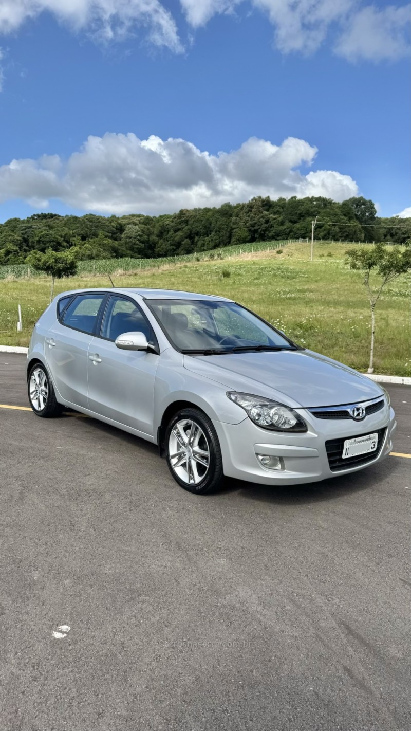 i30 2.0 mpi 16v gasolina 4p automatico 2011 carlos barbosa