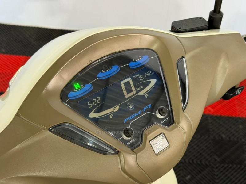 BIZ 125 ES - 2018 - VACARIA