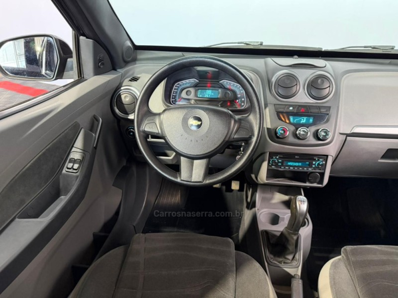 AGILE 1.4 MPFI LTZ 8V FLEX 4P MANUAL - 2013 - VACARIA