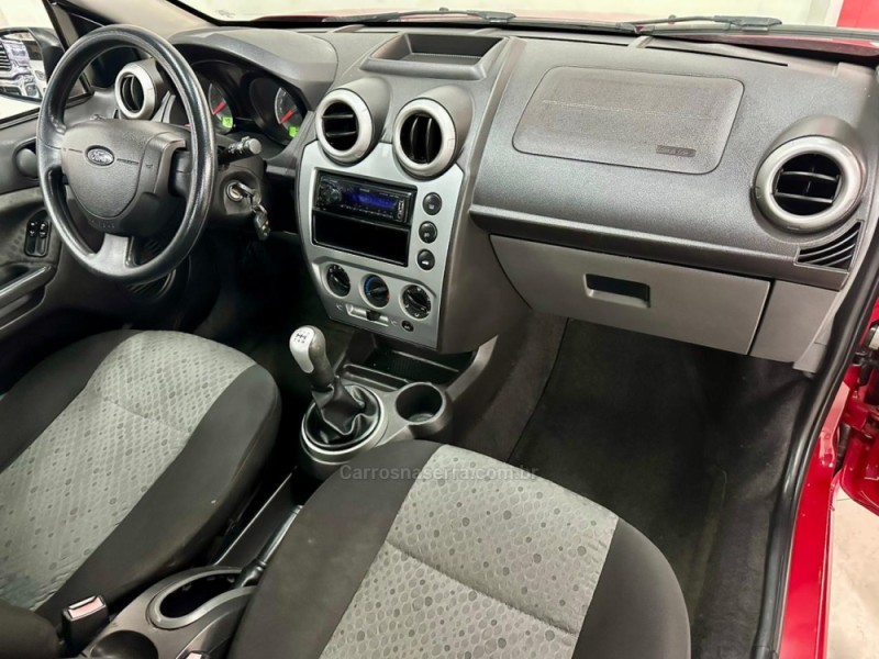 FIESTA 1.0 SE 8V FLEX 4P MANUAL - 2014 - CAXIAS DO SUL