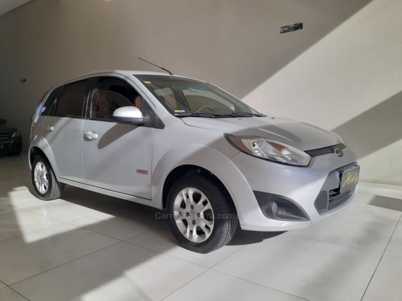 FIESTA 1.6 MPI HATCH 8V FLEX 4P MANUAL - 2013 - CANELA