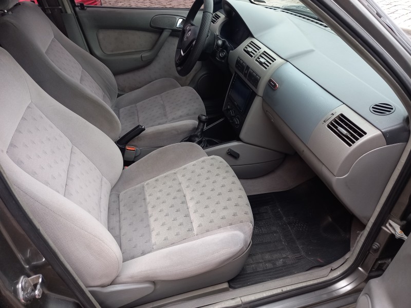 GOL 1.6 MI 8V ÁLCOOL 4P MANUAL G.III - 2000 - CAXIAS DO SUL