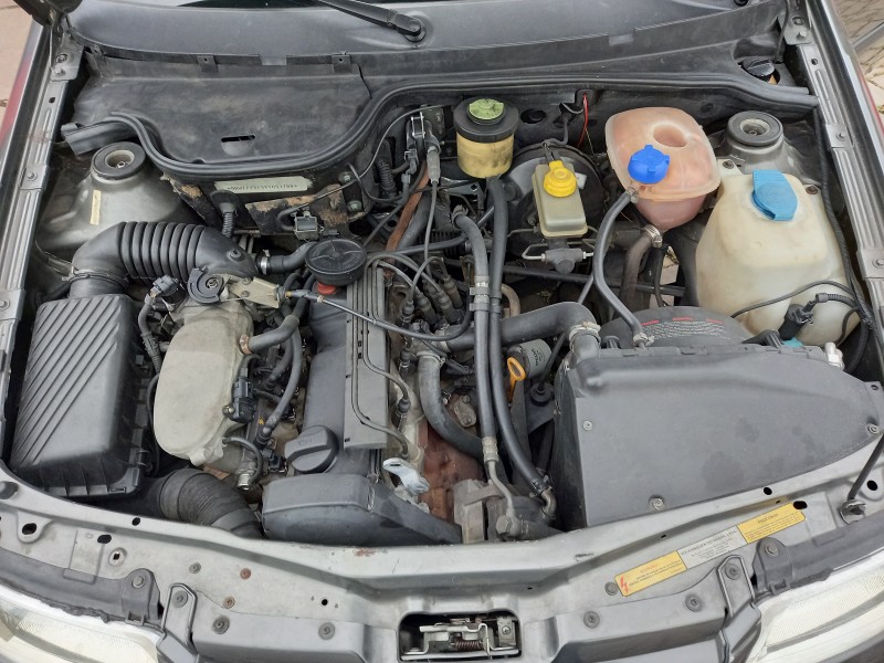 GOL 1.6 MI 8V ÁLCOOL 4P MANUAL G.III - 2000 - CAXIAS DO SUL