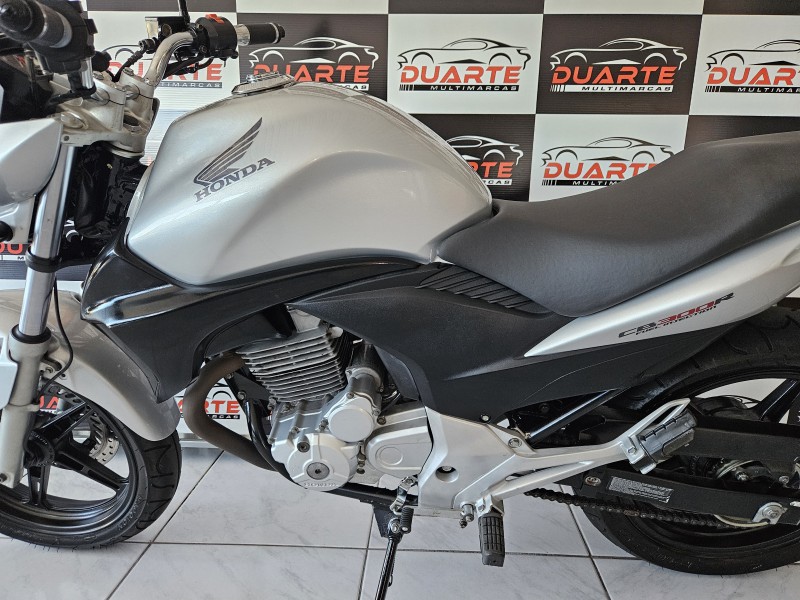 CB 300R  - 2010 - CAXIAS DO SUL