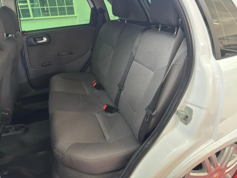 CORSA 1.4 MPFI PREMIUM 8V FLEX 4P MANUAL - 2009 - CAXIAS DO SUL