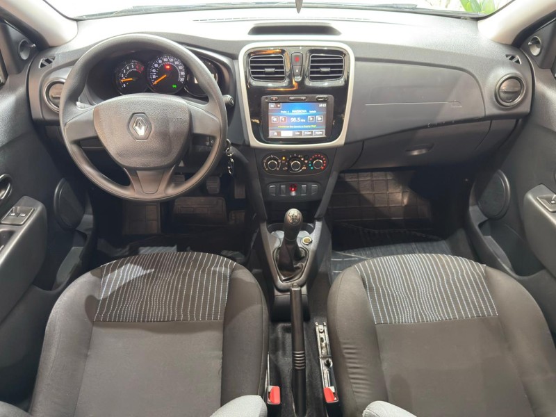 SANDERO 1.0 AUTHENTIQUE 12V FLEX 4P MANUAL - 2017 - FARROUPILHA