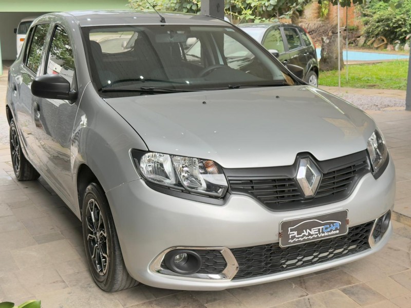 SANDERO 1.0 AUTHENTIQUE 12V FLEX 4P MANUAL - 2017 - FARROUPILHA