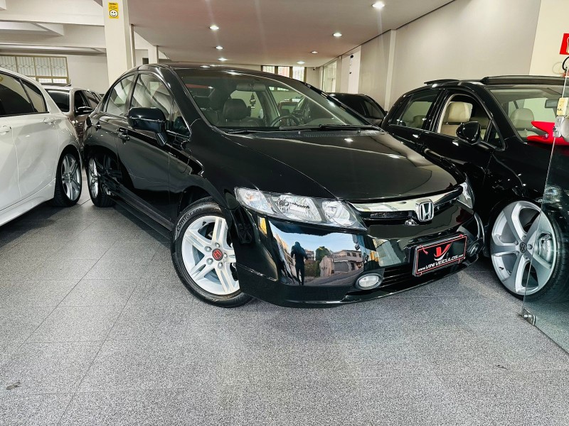 CIVIC 1.8 LXS 16V GASOLINA 4P MANUAL - 2007 - CAXIAS DO SUL