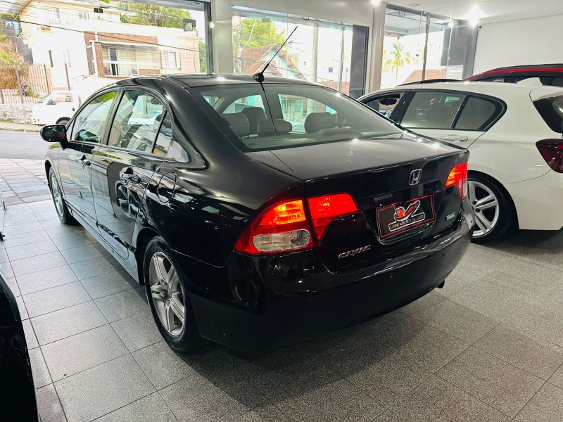 CIVIC 1.8 LXS 16V GASOLINA 4P MANUAL - 2007 - CAXIAS DO SUL