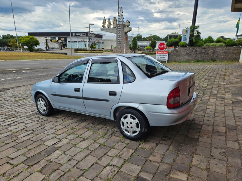 corsa 1.0 mpfi classic sedan life 8v flex 4p manual 2007 veranopolis