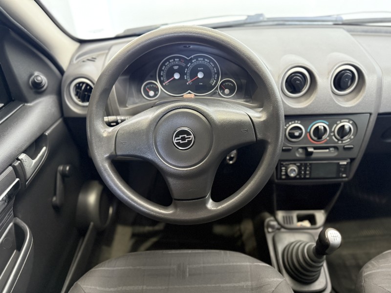 PRISMA 1.0 MPFI VHCE MAXX 8V FLEX 4P MANUAL - 2010 - CAXIAS DO SUL