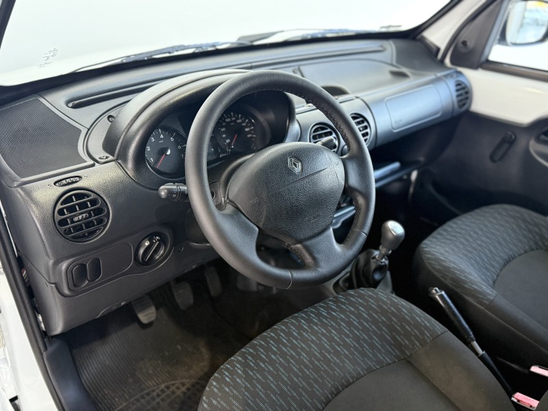 KANGOO 1.6 EXPRESS 16V FLEX 3P MANUAL - 2016 - CAXIAS DO SUL