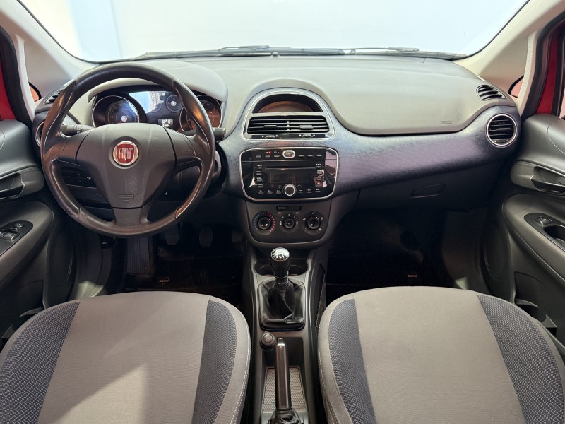 PUNTO 1.4 ATTRACTIVE 8V FLEX 4P MANUAL - 2014 - CAXIAS DO SUL