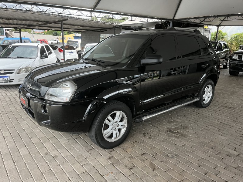 tucson 2.0 mpfi gl 16v 142cv 2wd gasolina 4p automatico 2008 caxias do sul