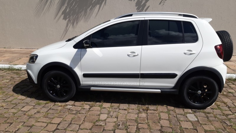 CROSSFOX 1.6 MI FLEX 8V 4P MANUAL - 2013 - BENTO GONçALVES