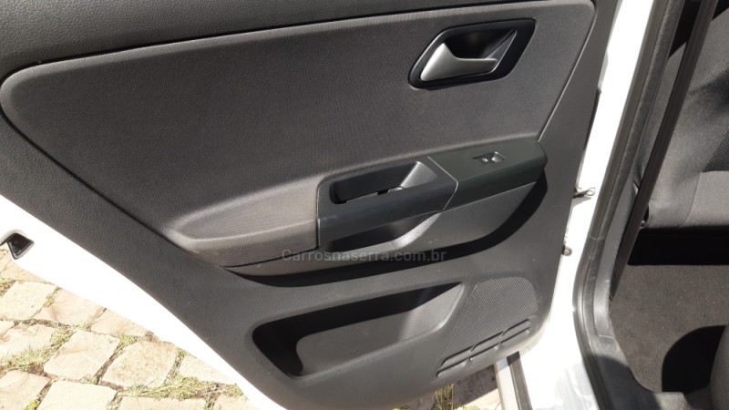 CROSSFOX 1.6 MI FLEX 8V 4P MANUAL - 2013 - BENTO GONçALVES