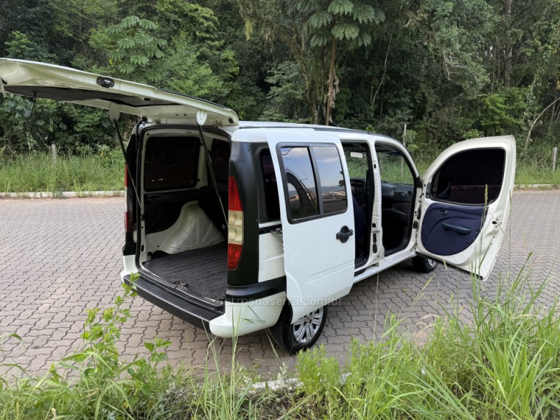 DOBLÓ 1.3 MPI FIRE EX 16V GASOLINA 4P MANUAL - 2002 - SAPIRANGA