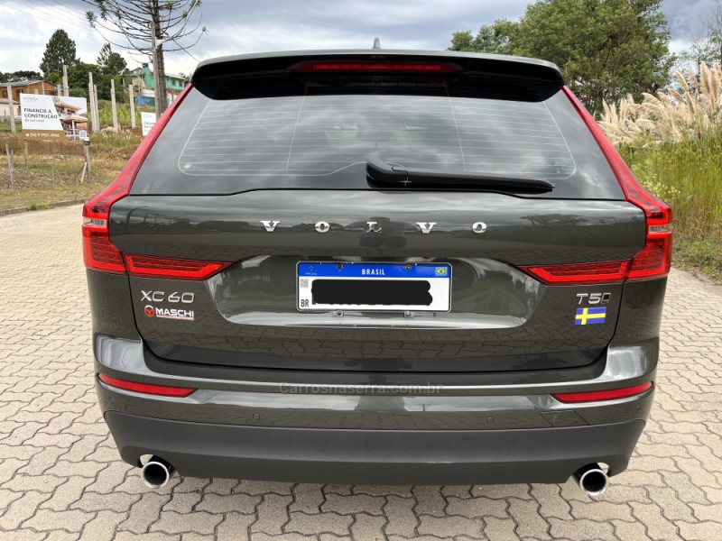 XC60 2.0 T5 MOMENTUM GASOLINA 4P AUTOMÁTICO - 2021 - CAXIAS DO SUL