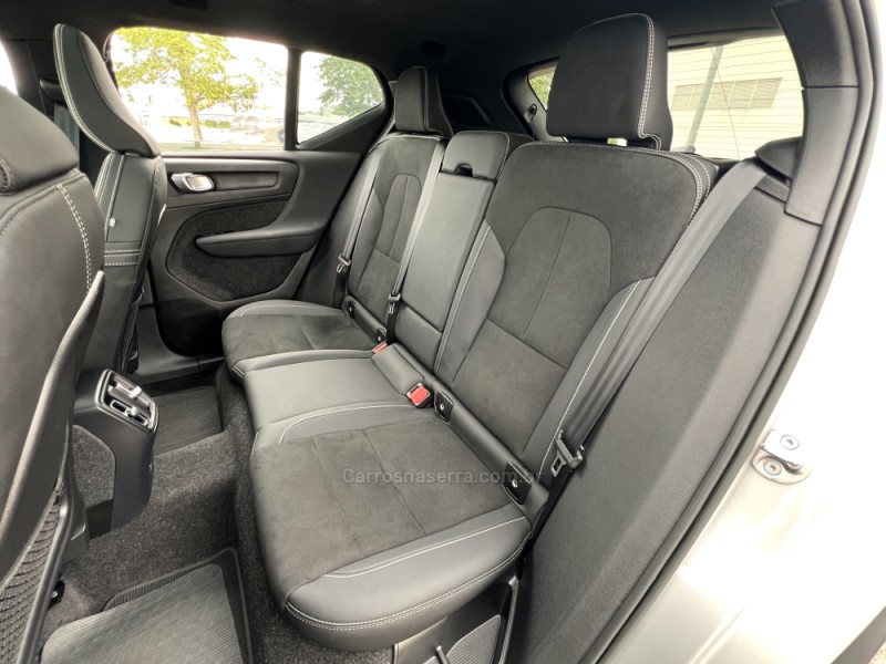 XC 40 P8 RECHARGE TWIN ELETRIC ULTIMATE AWD 4P AUTOMÁTICO - 2023 - PORTO ALEGRE