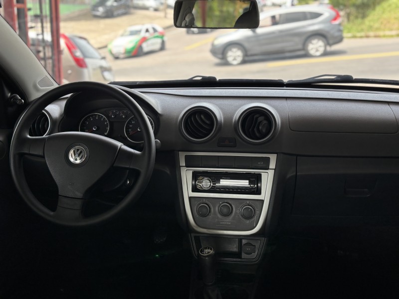 VOYAGE 1.0 I TREND 16V FLEX 4P MANUAL - 2011 - CAXIAS DO SUL