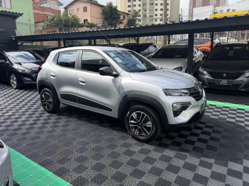 kwid 1.0 12v sce flex intense manual 2024 caxias do sul