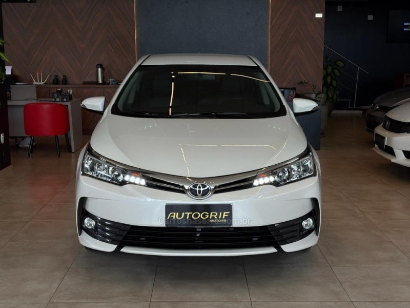 COROLLA 2.0 XEI 16V FLEX 4P AUTOMÁTICO - 2019 - CAMPO BOM