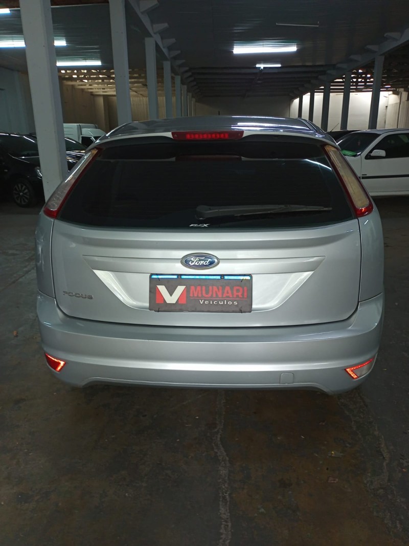 FOCUS 1.6 SE 8V FLEX 4P MANUAL - 2011 - BENTO GONçALVES