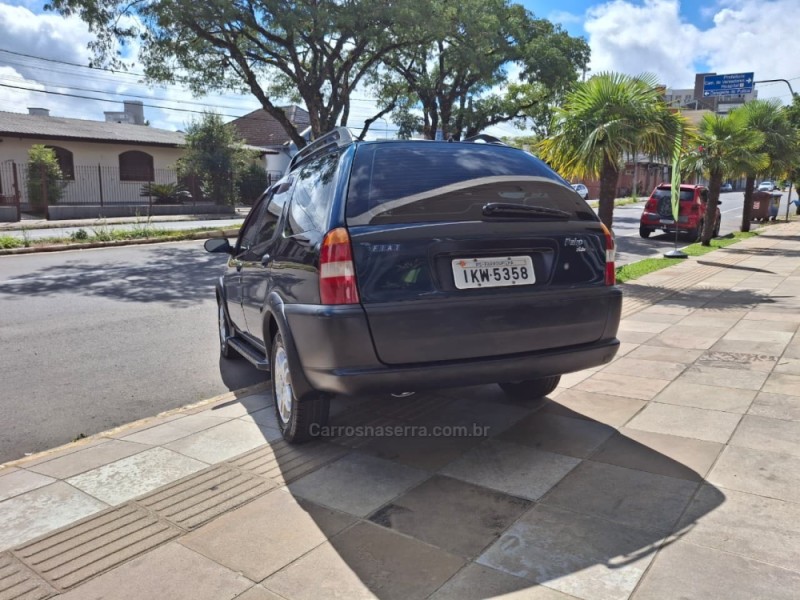PALIO 1.6 MPI ADVENTURE WEEKEND 16V GASOLINA 4P MANUAL - 2003 - FARROUPILHA