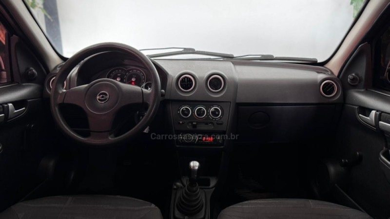 PRISMA 1.4 MPFI MAXX 8V FLEX 4P MANUAL - 2009 - ESTâNCIA VELHA