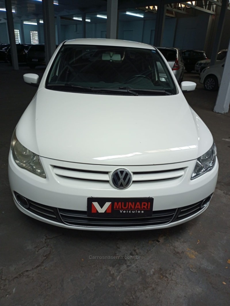 VOYAGE 1.0 MI 8V FLEX 4P MANUAL - 2010 - BENTO GONçALVES