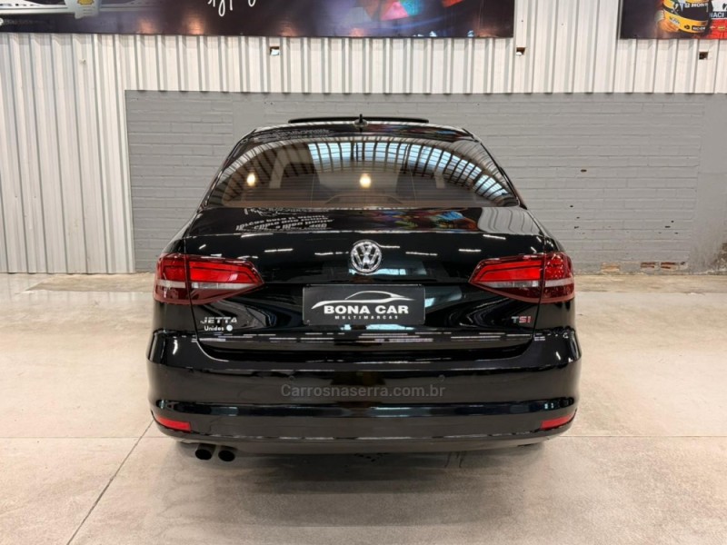 JETTA 1.4 16V TSI COMFORTLINE GASOLINA 4P TIPTRONIC - 2017 - CAXIAS DO SUL