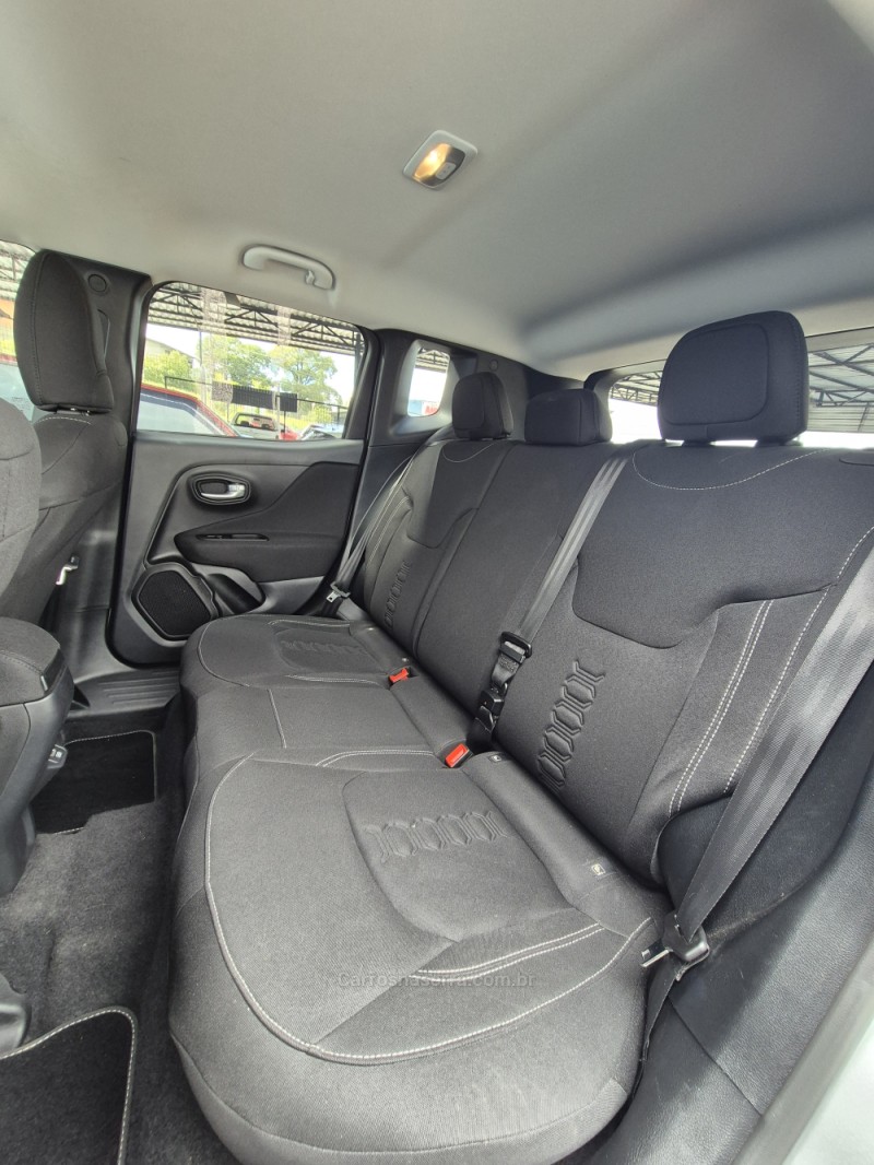 RENEGADE 1.3 SPORT T270 16V TURBO FLEX 4P AUTOMÁTICO - 2023 - CAXIAS DO SUL