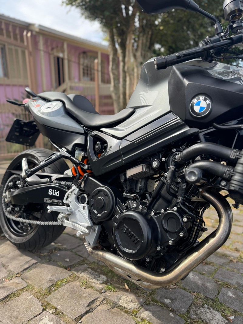 F 800 R - 2011 - CAXIAS DO SUL