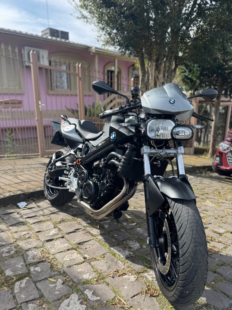 f 800 r 2011 caxias do sul