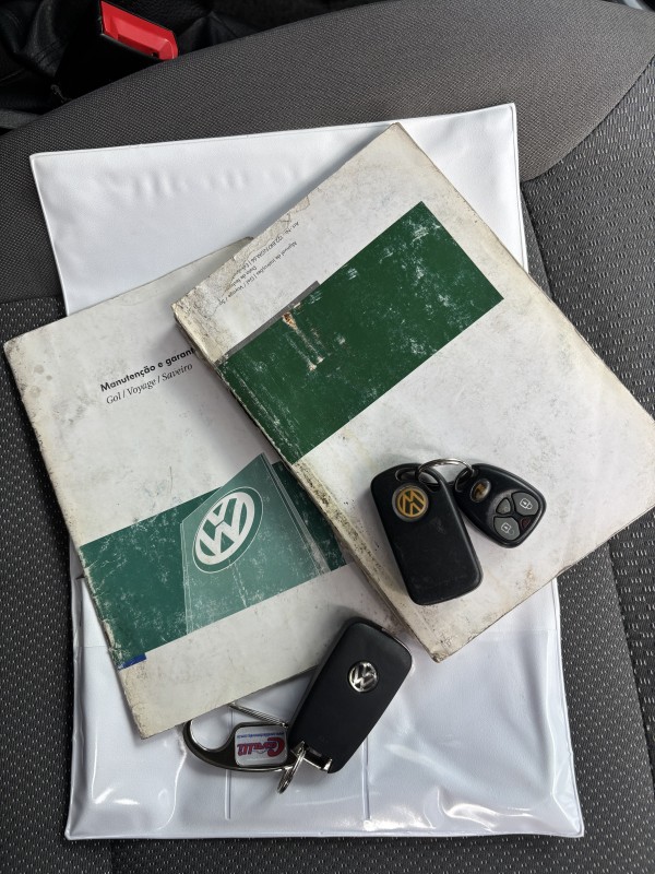 VOYAGE 1.0 MI 8V FLEX 4P MANUAL - 2011 - CAXIAS DO SUL