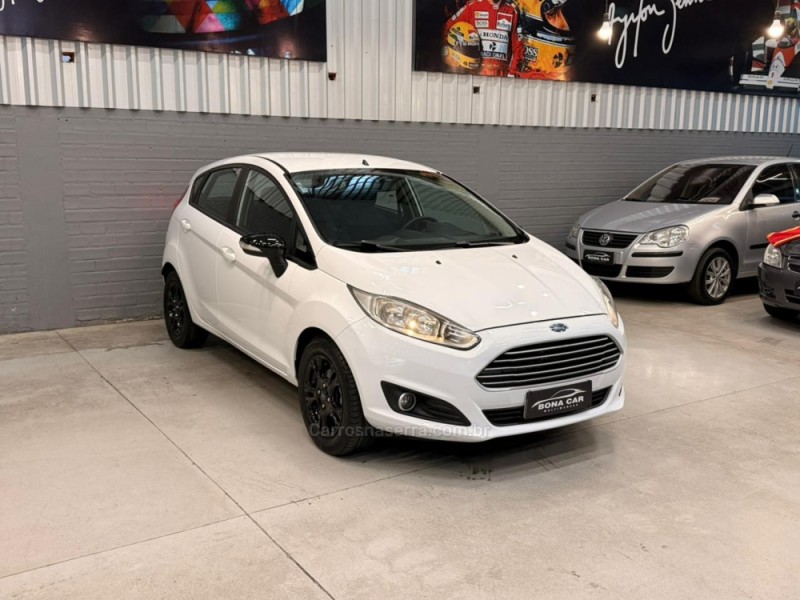 FIESTA 1.6 SE HATCH 16V FLEX 4P AUTOMÁTICO - 2015 - CAXIAS DO SUL