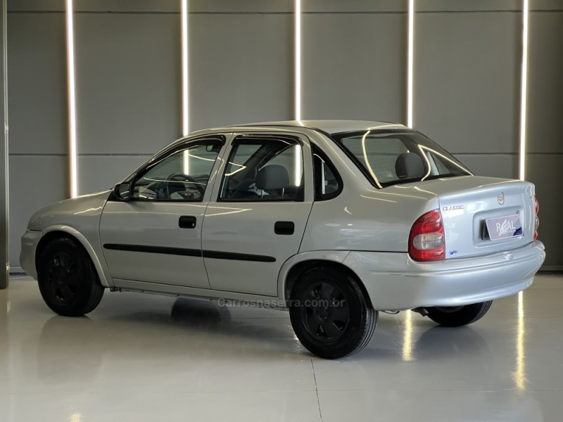 CLASSIC 1.0 MPFI LIFE 8V FLEX 4P MANUAL - 2008 - SAPIRANGA