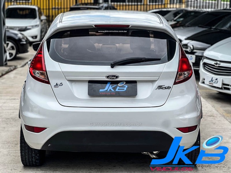FIESTA 1.5 SE HATCH 16V FLEX 4P MANUAL - 2015 - NOVO HAMBURGO