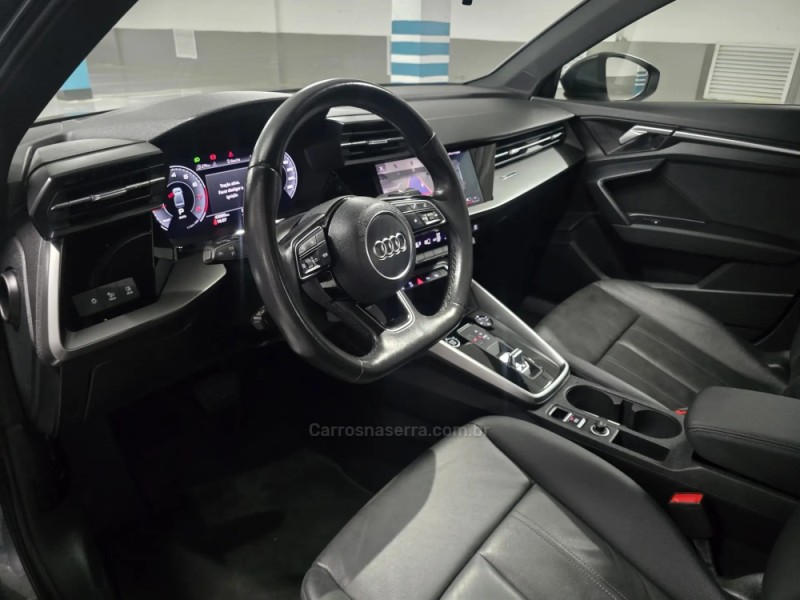 A3 1.4 TFSI S LINE LIMITED SEDAN GASOLINA 4P AUTOMÁTICO  - 2022 - PORTO ALEGRE