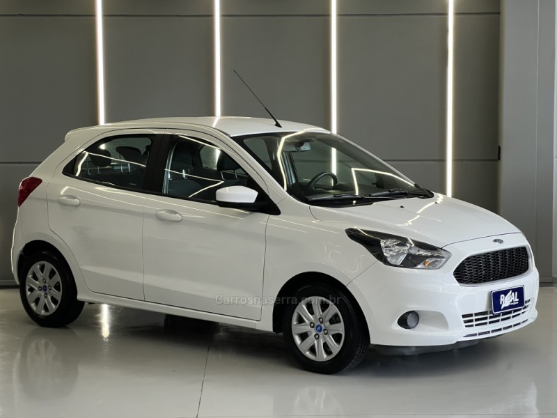 KA 1.0 SE 12V FLEX 4P MANUAL - 2018 - SAPIRANGA