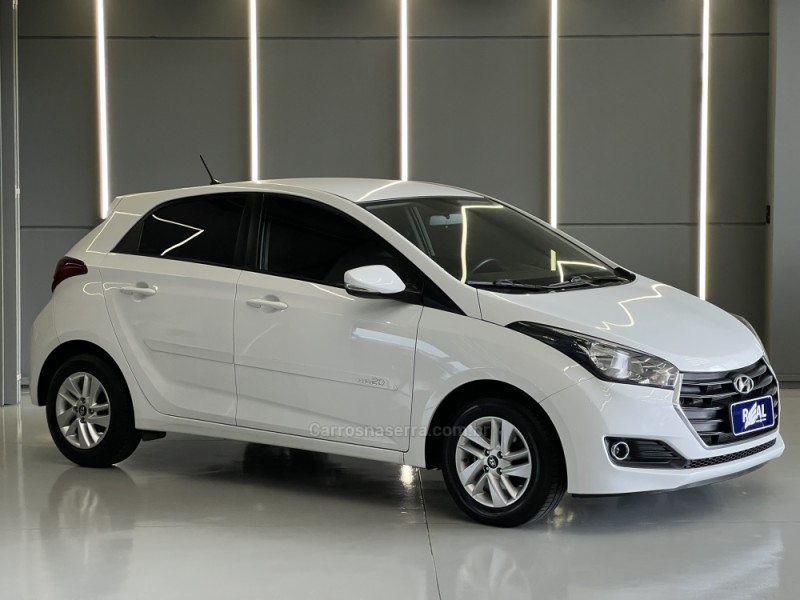HB20 1.6 COMFORT 16V FLEX 4P MANUAL - 2016 - SAPIRANGA